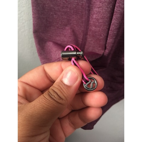 Lululemon athletica hustle and bustle tank! - Picture 10 of 10